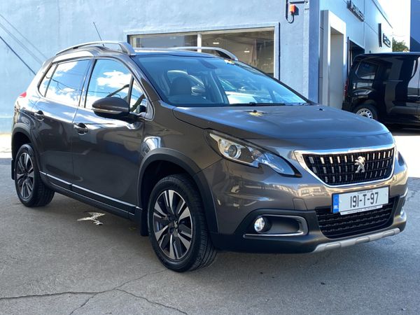 Peugeot 2008 MPV, Diesel, 2019, Grey