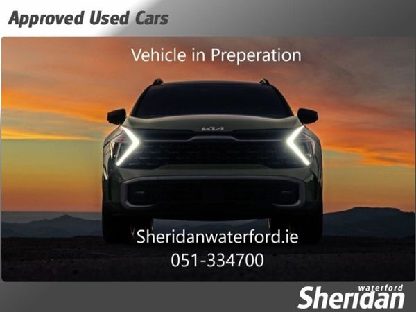 Kia Sportage SUV, Petrol Plug-in Hybrid, 2023, Red