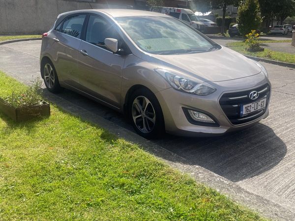 Hyundai i30 Hatchback, Diesel, 2016, White