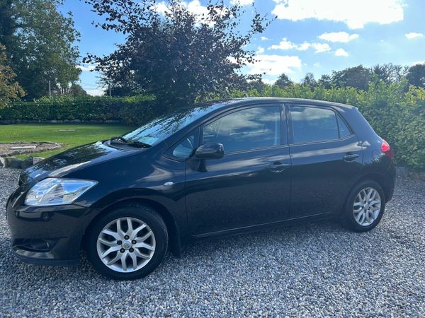 Toyota Auris Hatchback, Diesel, 2008, Black