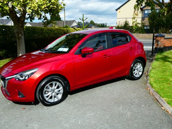 Mazda Demio MPV, Petrol, 2018, Red