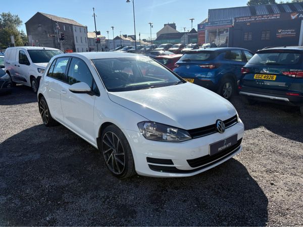 Volkswagen Golf Hatchback, Petrol, 2013, White
