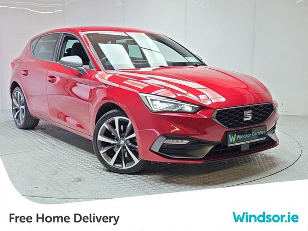 SEAT Leon Estate, Petrol Plug-in Hybrid, 2021, Red