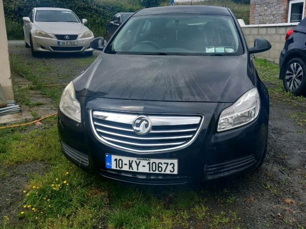 Vauxhall Insignia Hatchback, Diesel, 2010, Black