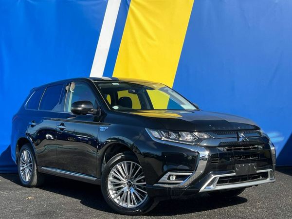 Mitsubishi Outlander SUV, Petrol Plug-in Hybrid, 2019, Black