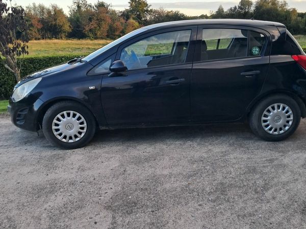 Opel Corsa Hatchback, Petrol, 2012, Black