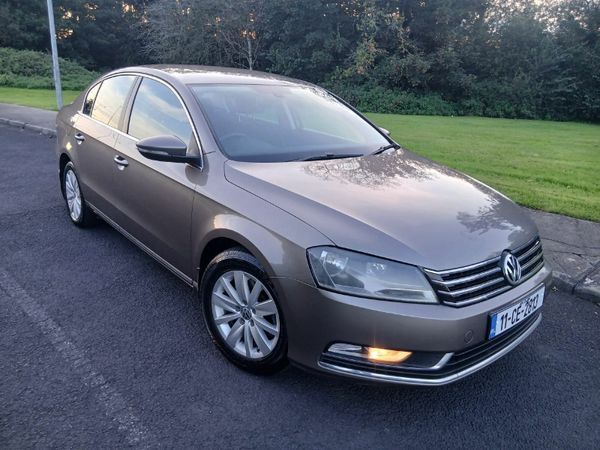Volkswagen Passat Saloon, Diesel, 2011, Brown