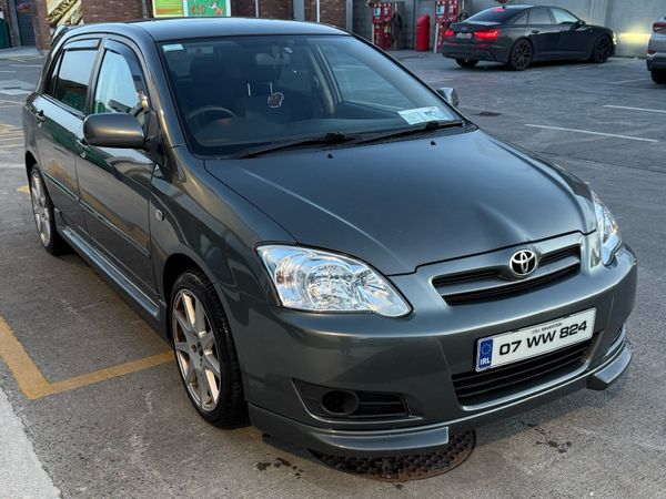 Toyota Corolla Hatchback, Petrol, 2007, Grey