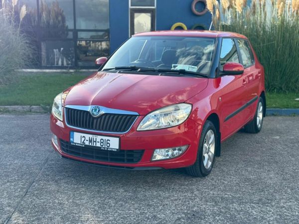 Skoda Fabia Hatchback, Petrol, 2012, Red
