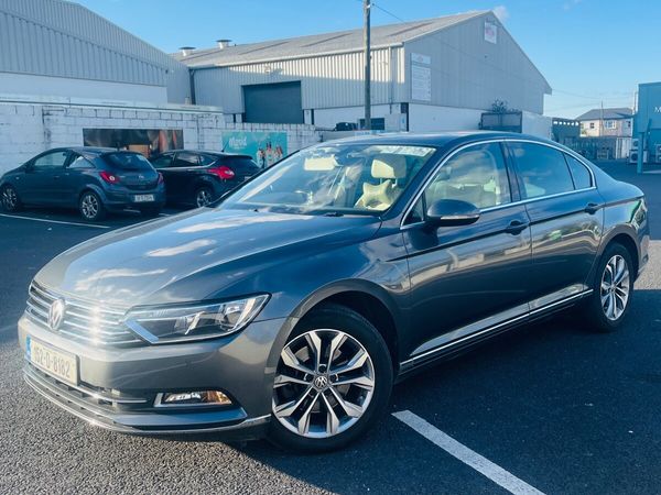 Volkswagen Passat Saloon, Diesel, 2015, Grey