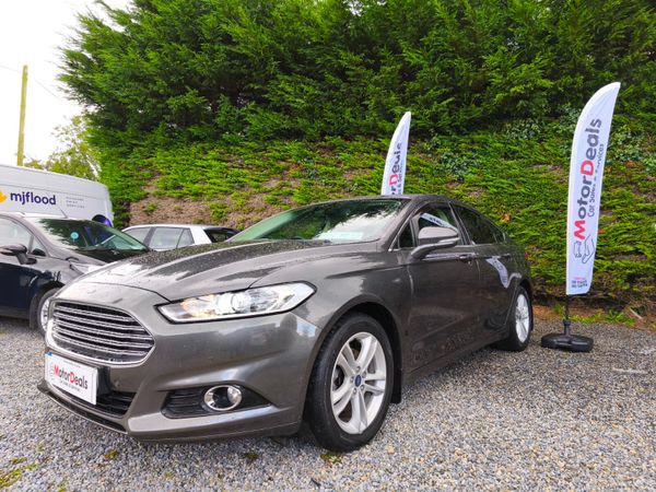 Ford Mondeo Hatchback, Diesel, 2017, Grey