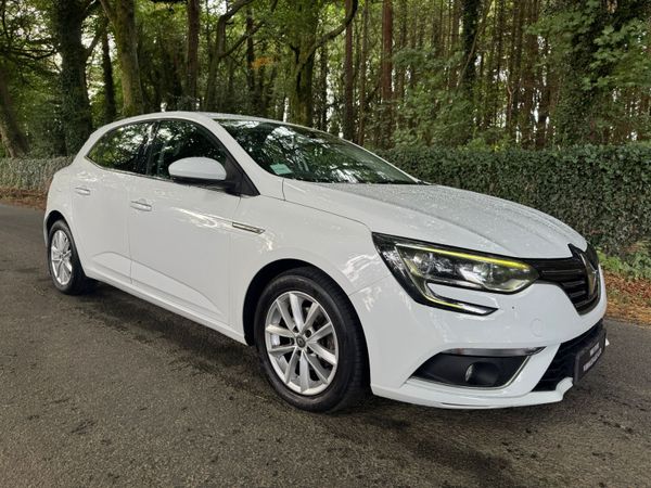 Renault Megane Hatchback, Diesel, 2017, White