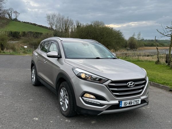 Hyundai Tucson SUV, Diesel, 2016, Beige