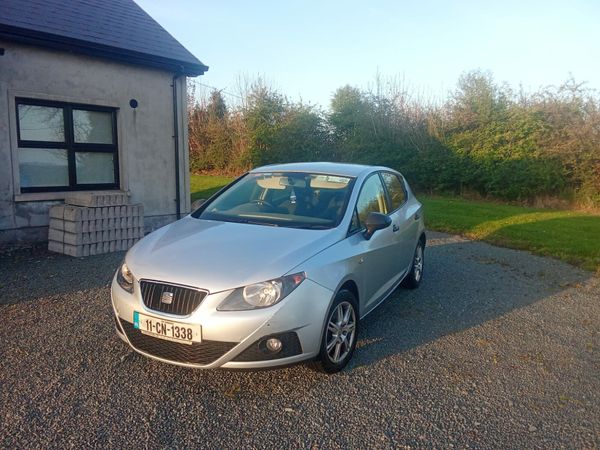 SEAT Ibiza MPV, Petrol, 2011, Silver