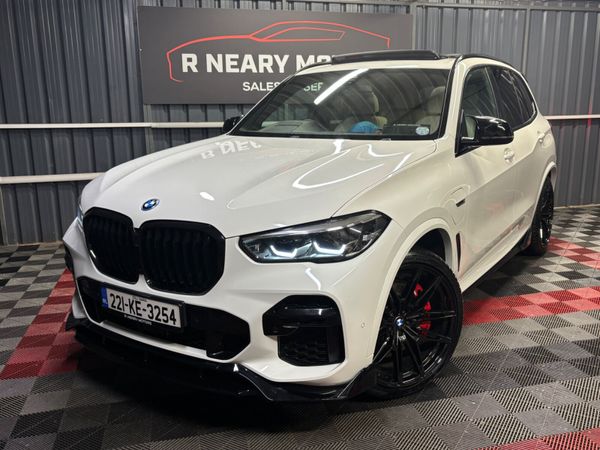 BMW X5 SUV, Petrol Plug-in Hybrid, 2022, White