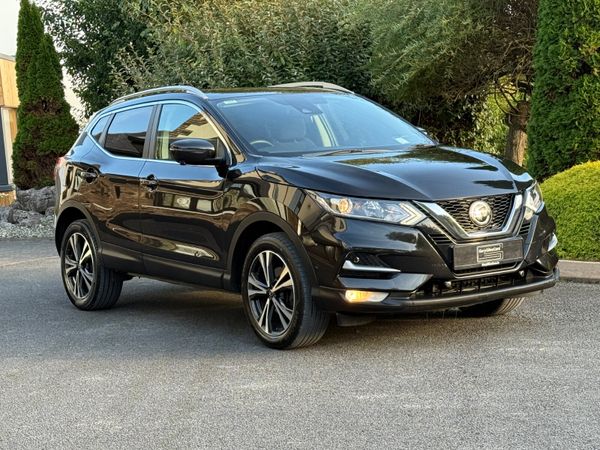 Nissan Qashqai Hatchback, Diesel, 2019, Black