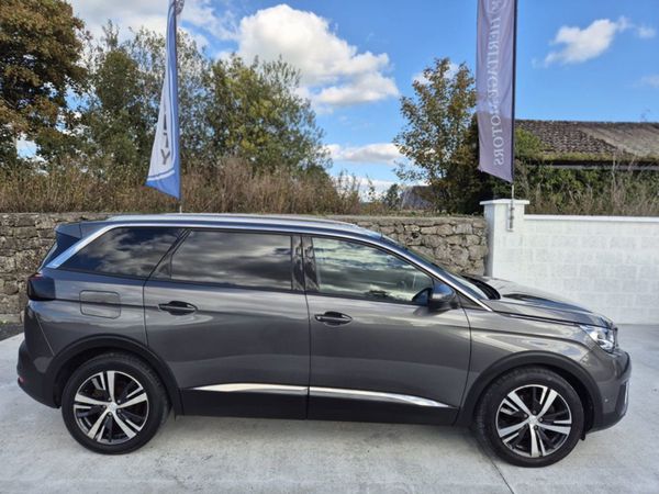 Peugeot 5008 MPV, Diesel, 2018, Grey