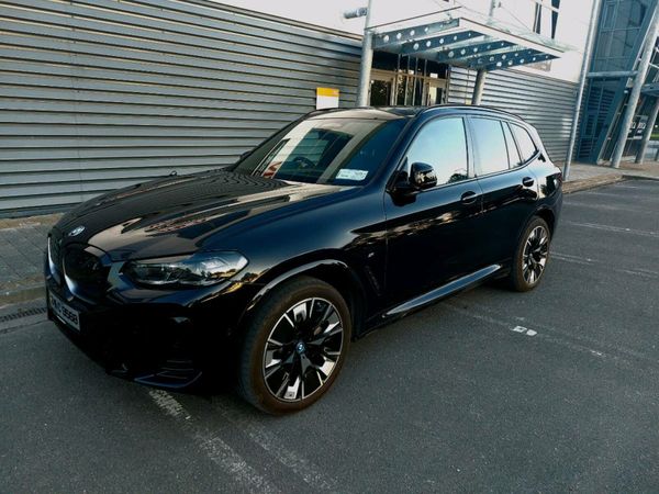 BMW iX3 Estate/Jeep, Electric, 2024, Black