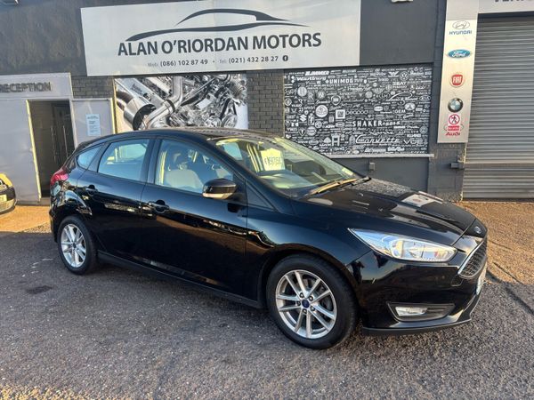 Ford Focus Hatchback, Diesel, 2016, Black