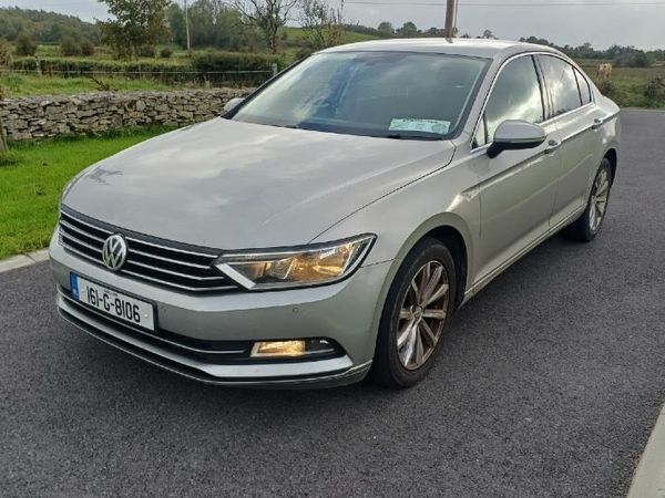Volkswagen Passat Saloon, Diesel, 2016, Silver