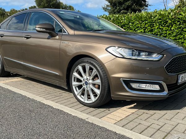 Ford Mondeo Saloon, Diesel, 2018, Brown