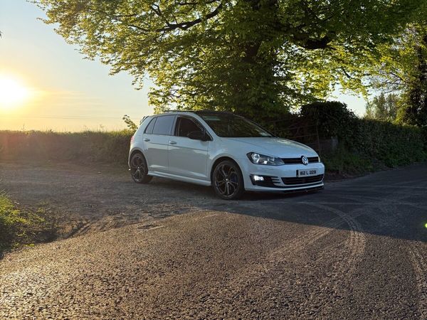 Volkswagen Golf Hatchback, Diesel, 2016, White