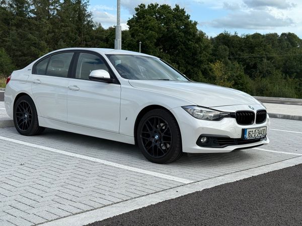 BMW 3-Series Saloon, Petrol Plug-in Hybrid, 2016, White