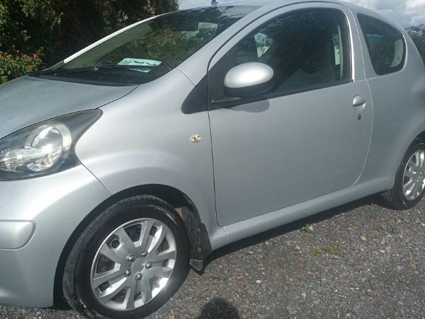 Toyota Aygo Hatchback, Petrol, 2006, Silver