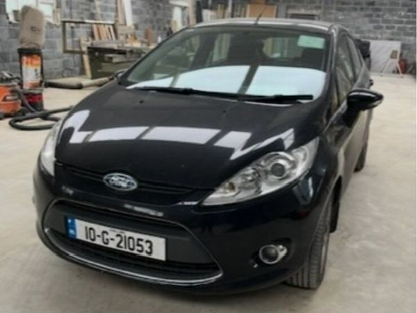Ford Fiesta Hatchback, Petrol, 2010, Black