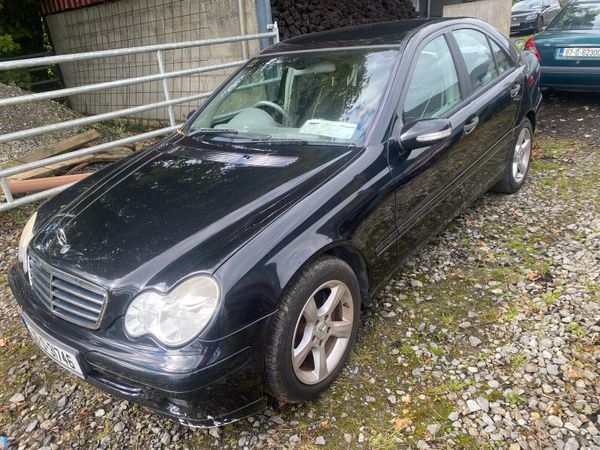 Mercedes-Benz C-Class Saloon, Petrol, 2006, Black