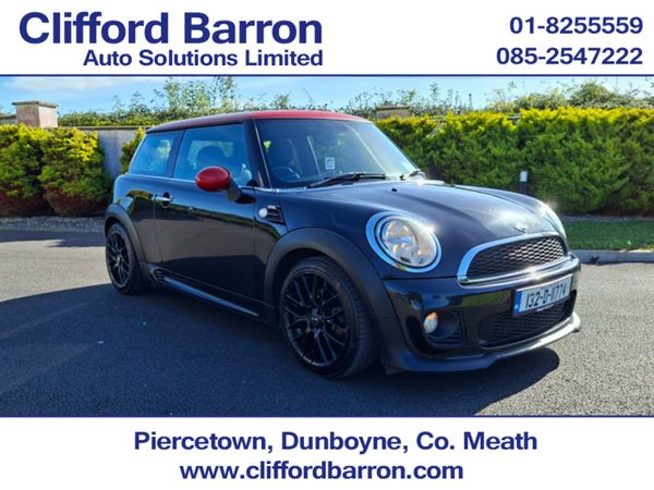 Mini Cooper Hatchback, Diesel, 2013, Black