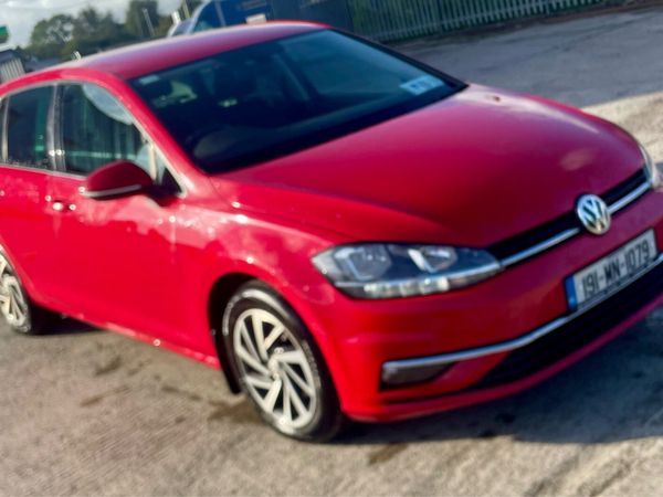 Volkswagen Golf Hatchback, Diesel, 2019, Red