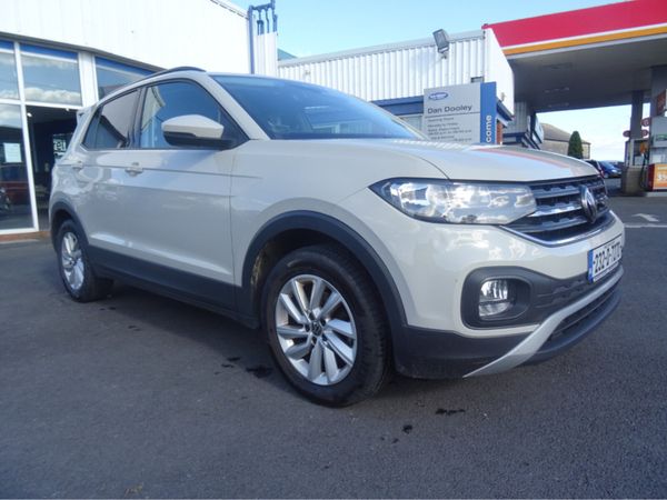 Volkswagen T-Cross SUV, Petrol, 2023, Grey