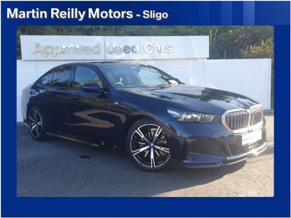 BMW 5-Series Saloon, Petrol Plug-in Hybrid, 2025, Blue