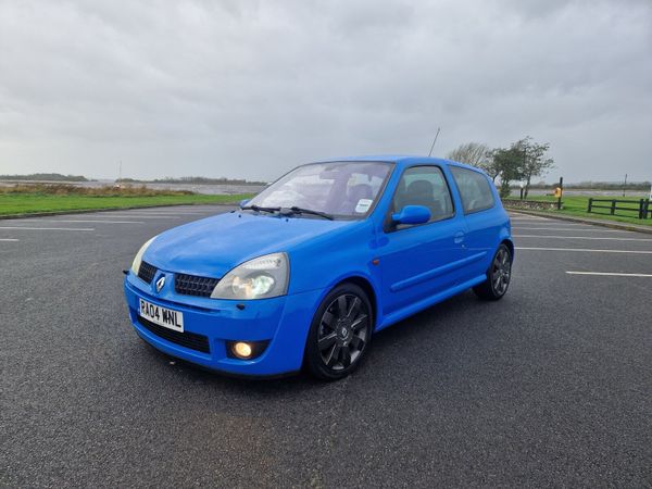 Renault Clio Hatchback, Petrol, 2004, Blue