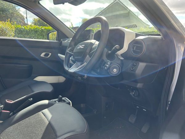 Dacia Spring Hatchback, Electric, 2025, Grey