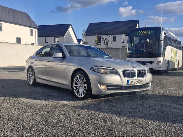 BMW 5-Series Saloon, Diesel, 2010, Silver
