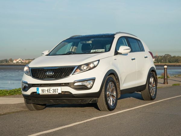 Kia Sportage SUV, Diesel, 2016, White