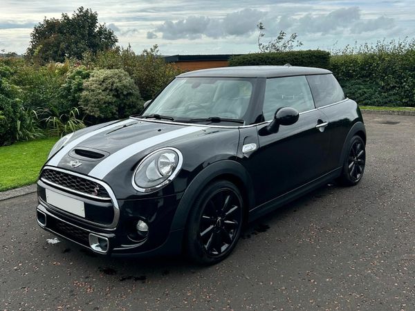 Mini Other Hatchback, Diesel, 2014, Black