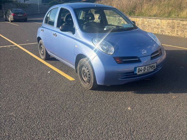 Nissan Micra Hatchback, Petrol, 2004, Blue