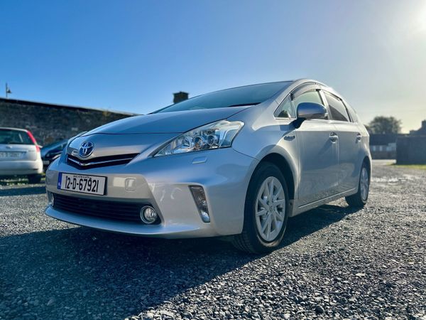 Toyota Prius MPV, Hybrid, 2012, Silver
