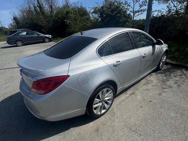 Opel Insignia Saloon, Diesel, 2013, Silver