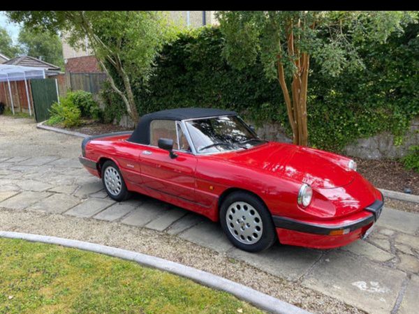 Alfa Romeo Spider Convertible, Petrol, 1989, Red