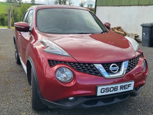 Nissan Juke SUV, Diesel, 2016, Red