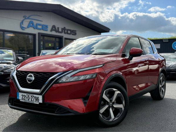 Nissan Qashqai SUV, Petrol, 2022, Red