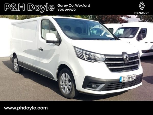 Renault Trafic MPV, Diesel, 2023, White