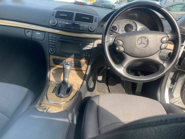 Mercedes-Benz E-Class Saloon, Diesel, 2009, Silver