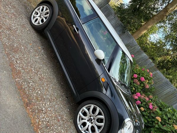 Mini Cooper Hatchback, Petrol, 2007, Black