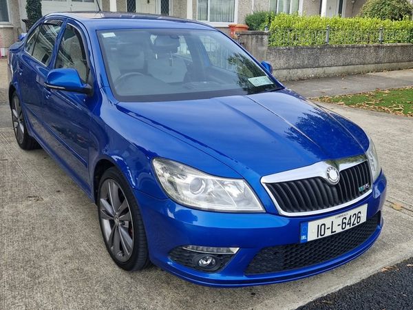 Skoda Octavia Hatchback, Diesel, 2010, Blue