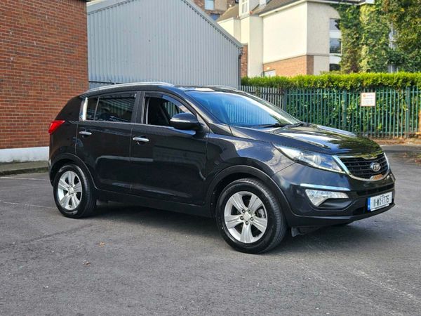 Kia Sportage SUV, Diesel, 2011, Black